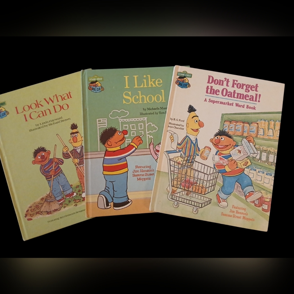 VINTAGE SESAME STREET Bundle Of 3 Books.  1980 & 1985.